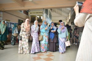 WHY IS HARI RAYA CELEBRATED IN SINGAPORE?